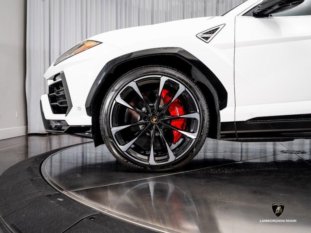 2022 Lamborghini Urus . North Miami Beach FL