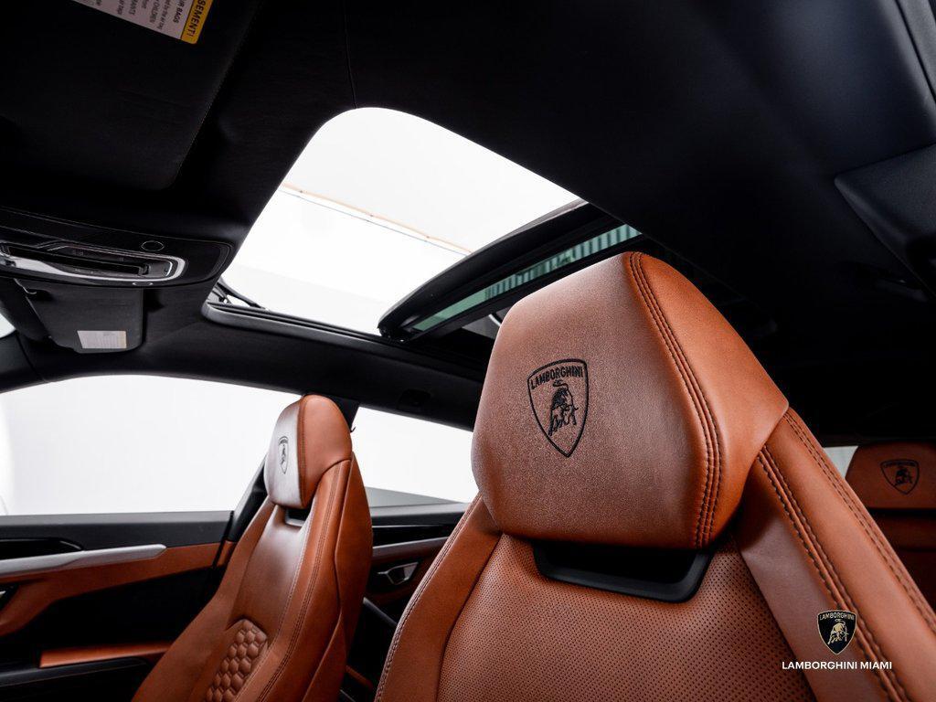 2022 Lamborghini Urus . North Miami Beach FL