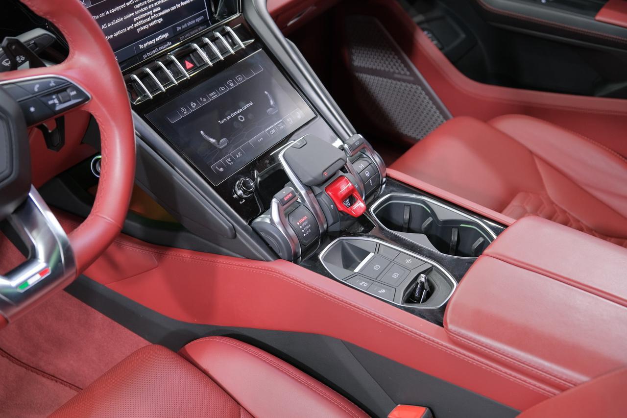 2022 Lamborghini Urus Miami FL