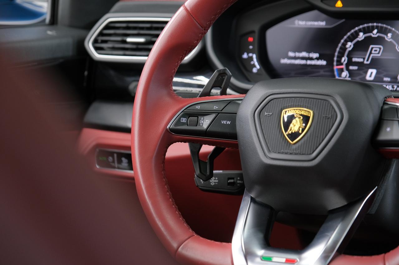 2022 Lamborghini Urus Miami FL