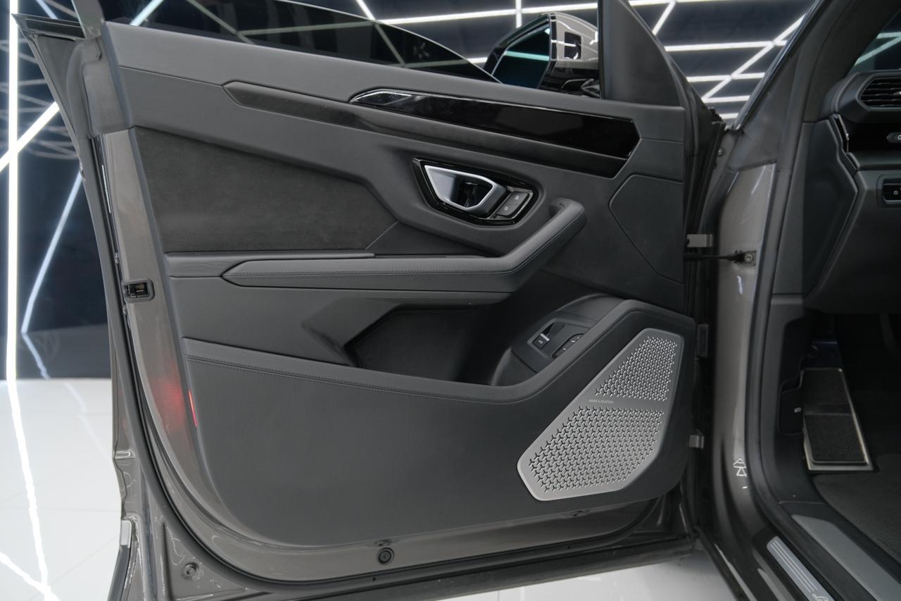 2022 Lamborghini Urus Miami FL