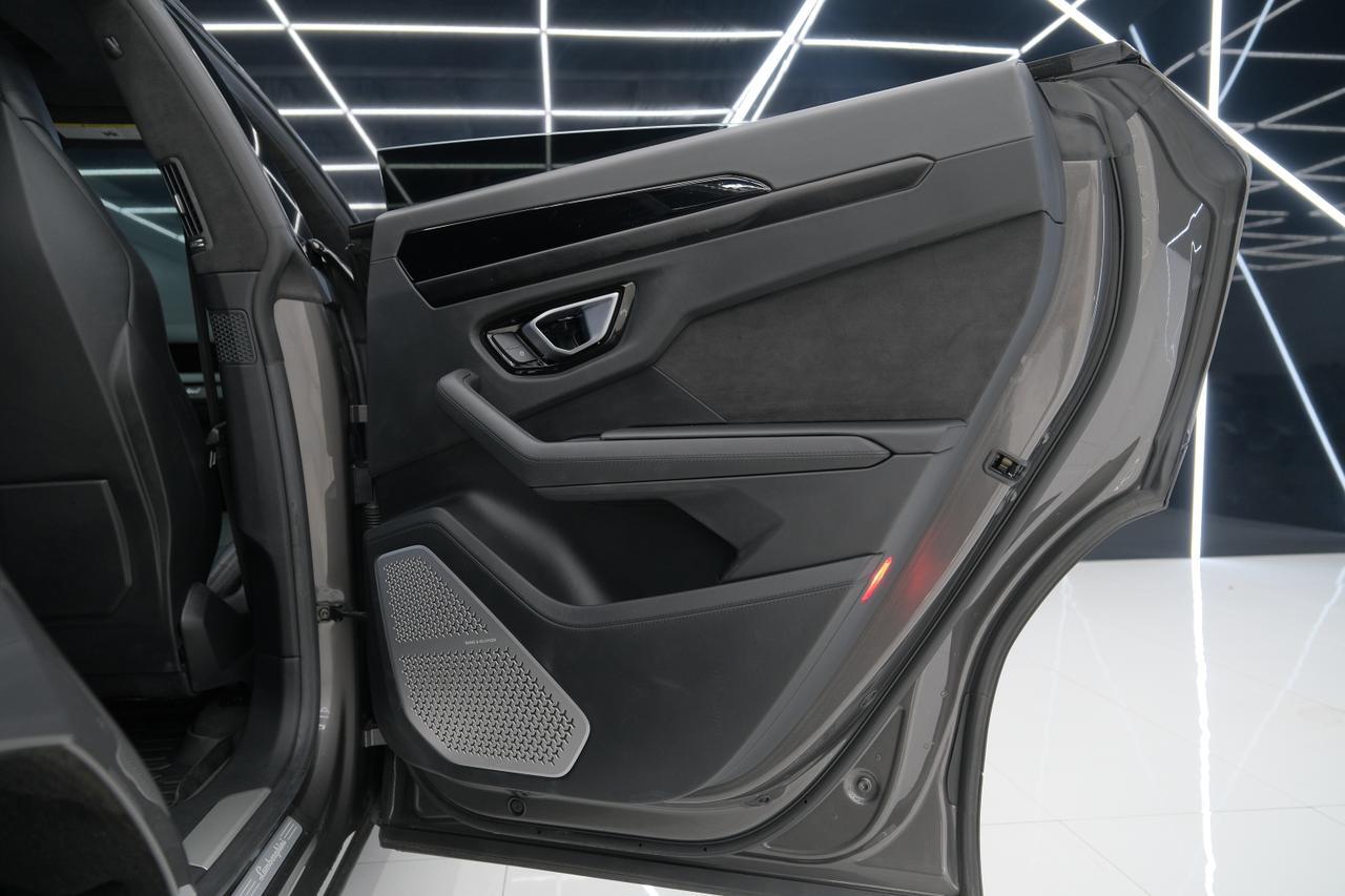 2022 Lamborghini Urus Miami FL