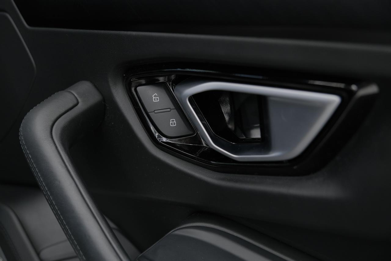 2022 Lamborghini Urus Miami FL