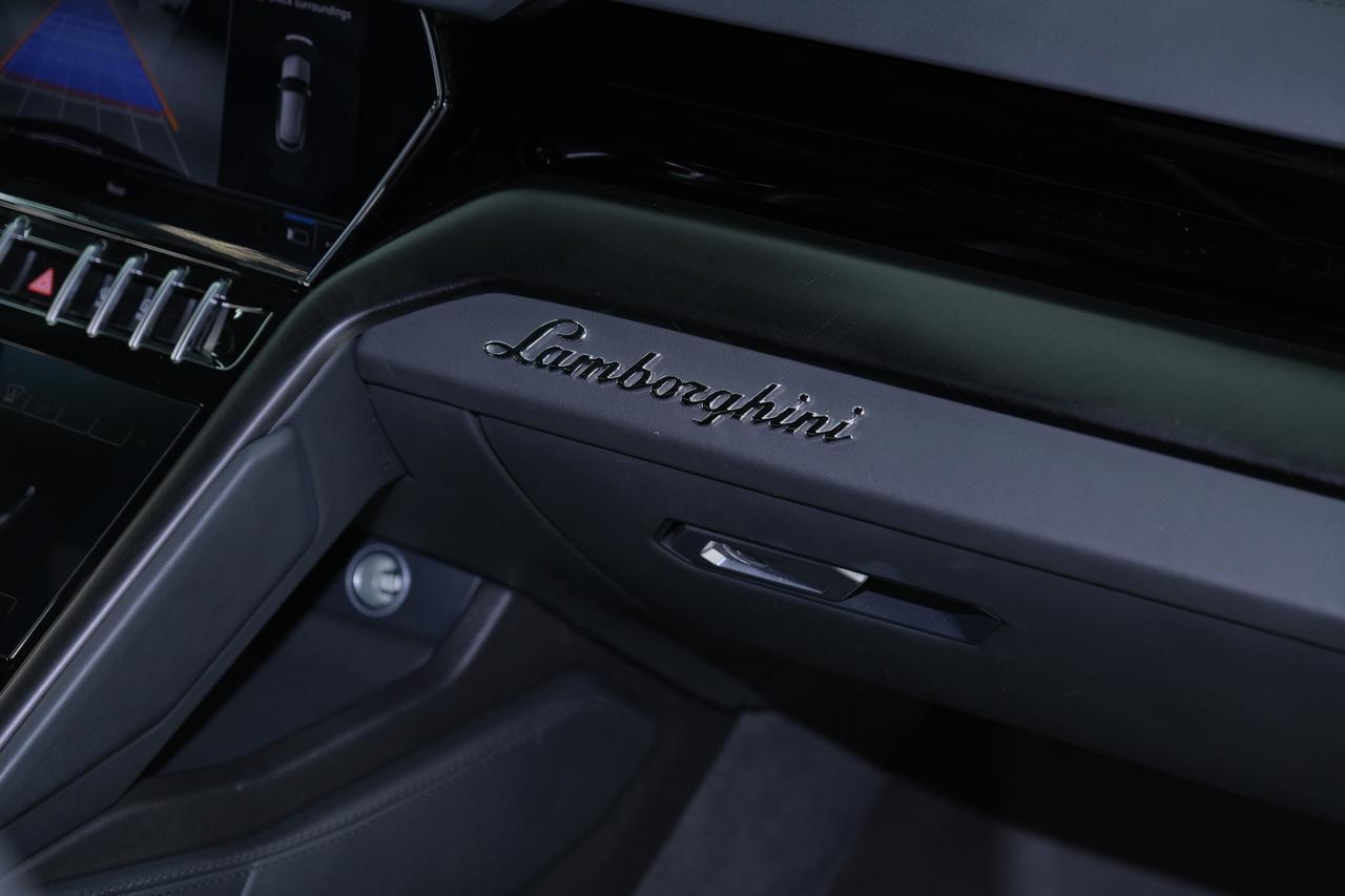 2022 Lamborghini Urus Miami FL