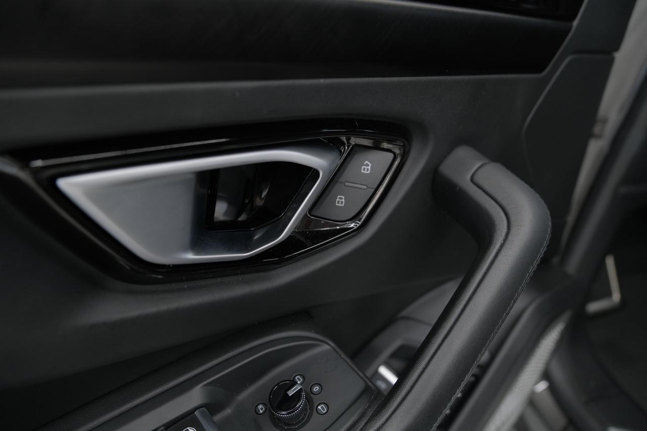 2022 Lamborghini Urus Miami FL