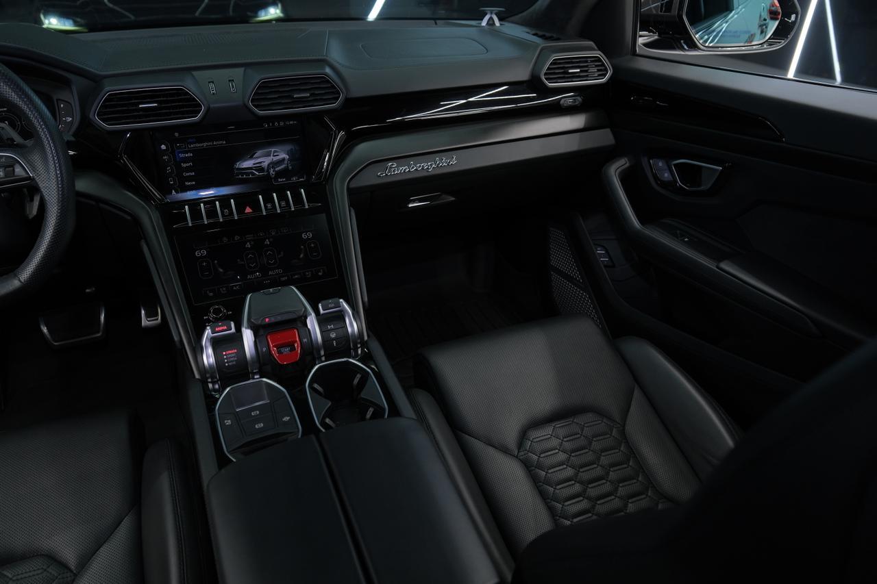 2022 Lamborghini Urus Miami FL