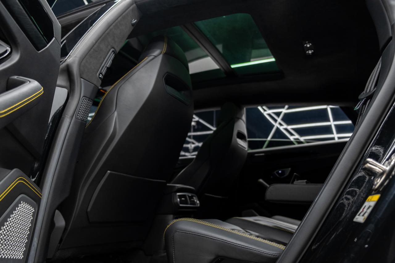 2022 Lamborghini Urus Miami FL