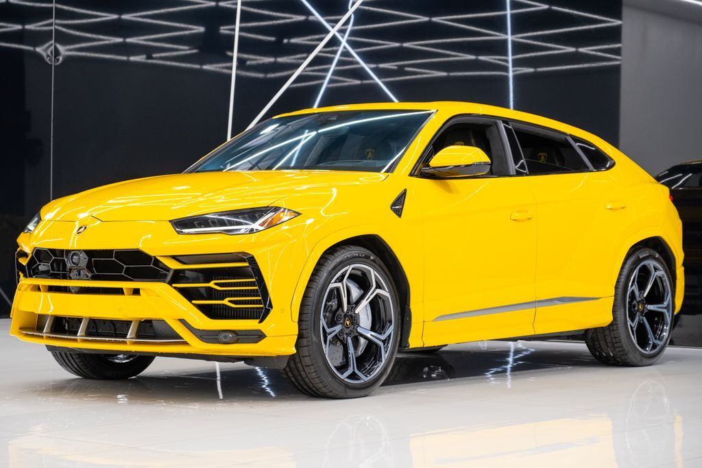 2022 Lamborghini Urus Miami FL