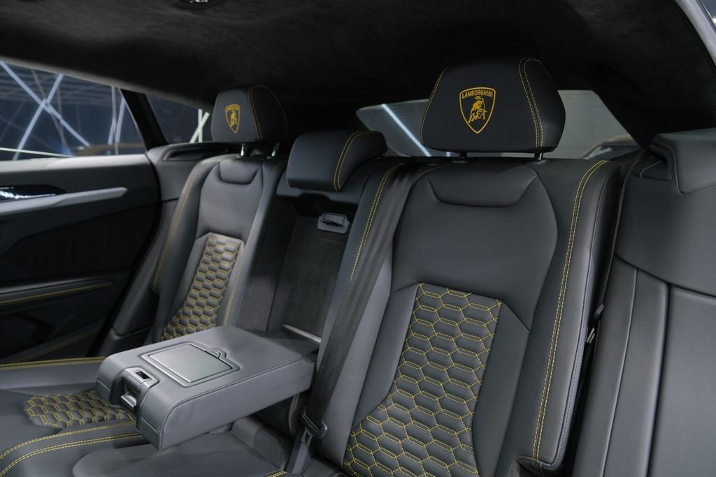 2022 Lamborghini Urus Miami FL