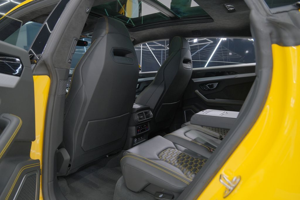 2022 Lamborghini Urus Miami FL