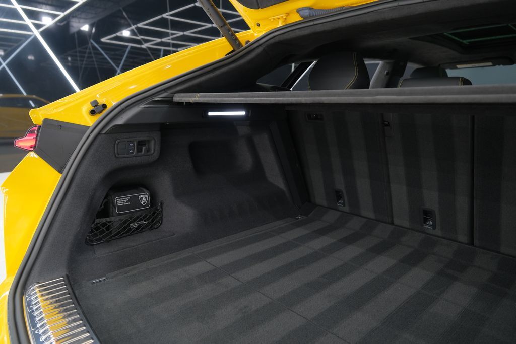 2022 Lamborghini Urus Miami FL