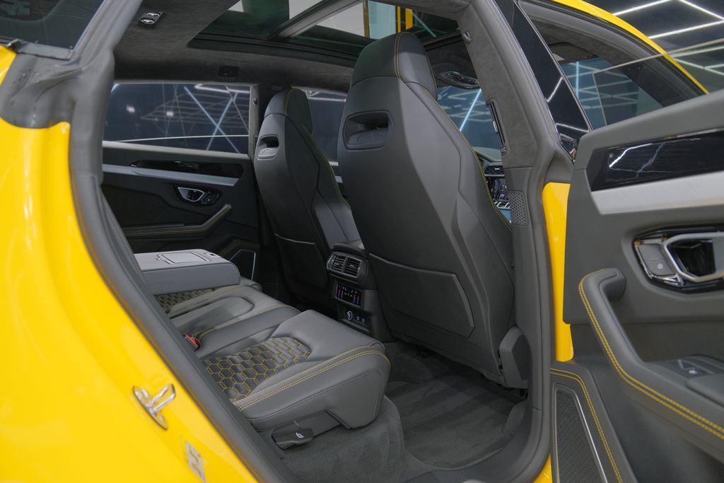 2022 Lamborghini Urus Miami FL