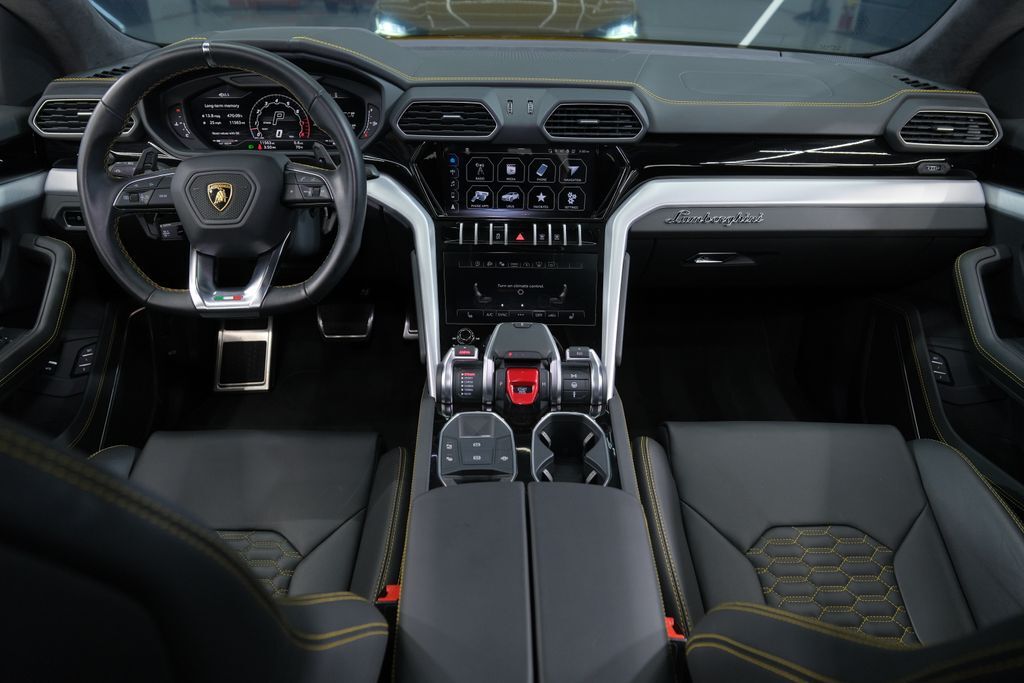 2022 Lamborghini Urus Miami FL