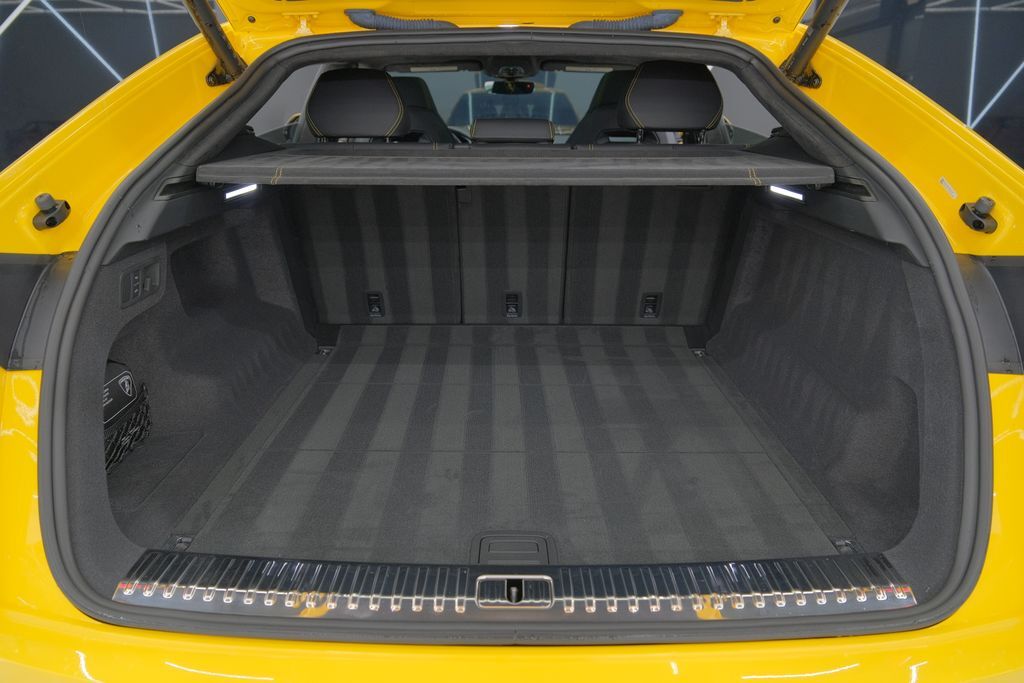 2022 Lamborghini Urus Miami FL