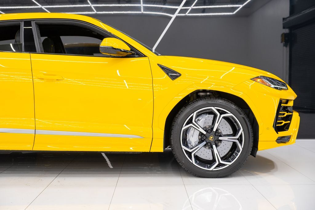 2022 Lamborghini Urus Miami FL
