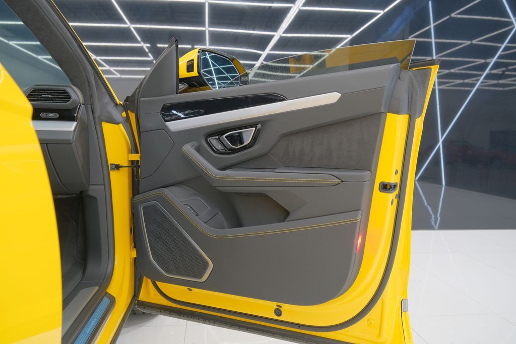 2022 Lamborghini Urus Miami FL