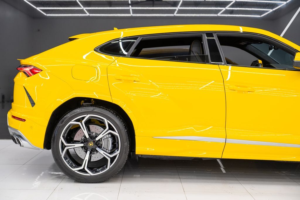 2022 Lamborghini Urus Miami FL