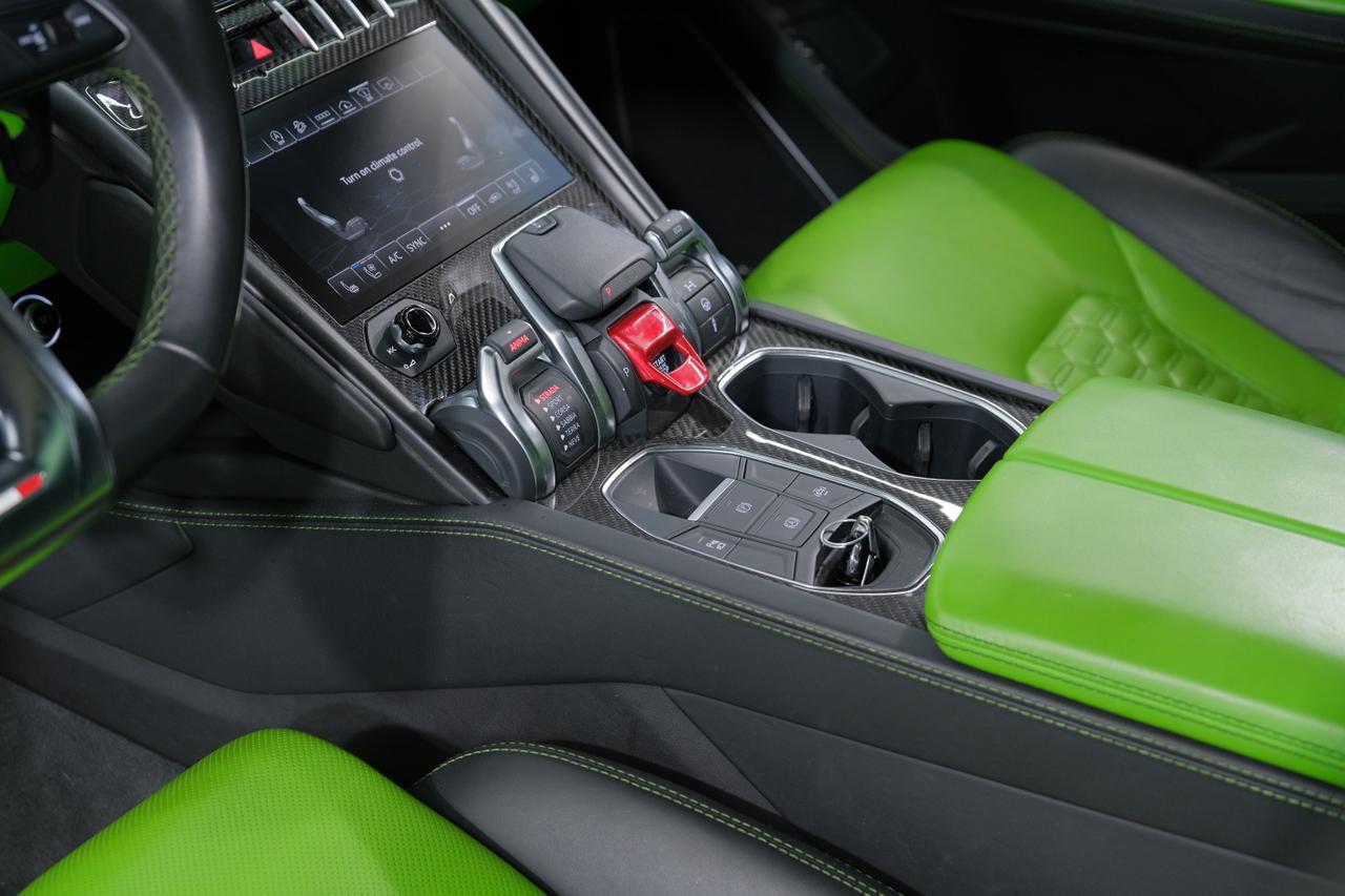 2022 Lamborghini Urus Miami FL