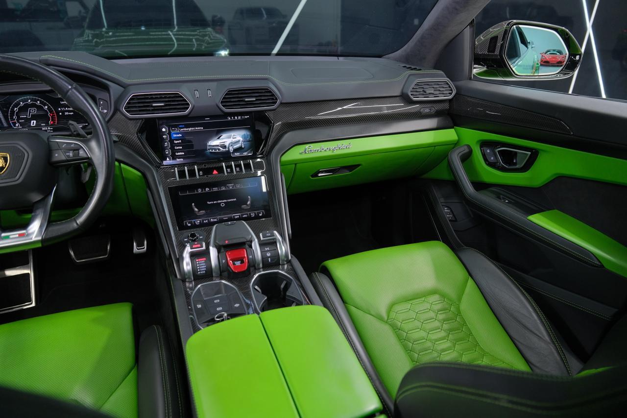 2022 Lamborghini Urus Miami FL