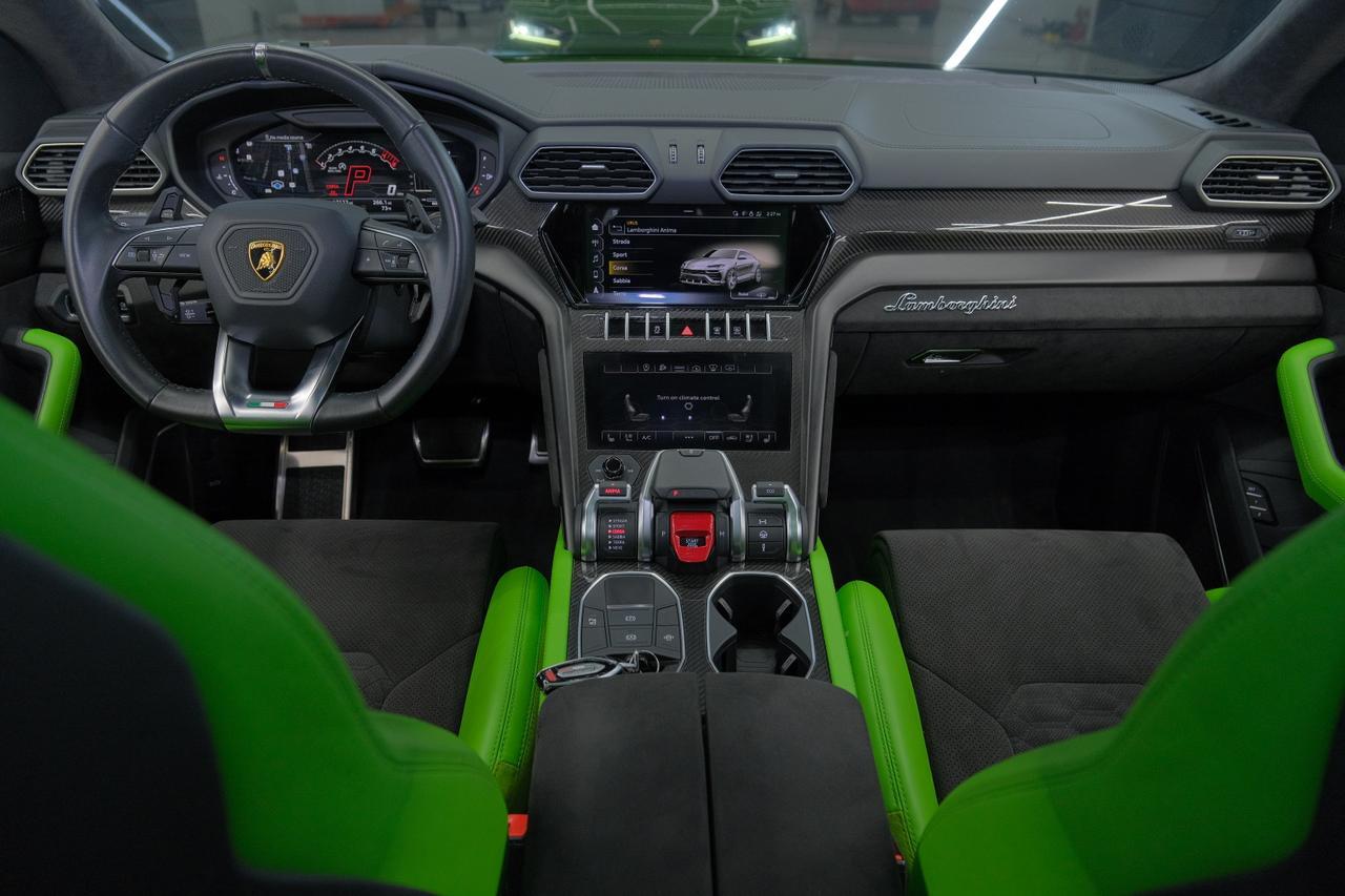 2022 Lamborghini Urus Miami FL