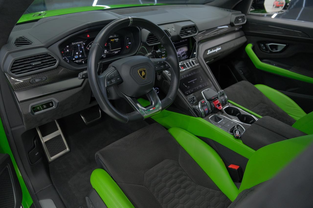2022 Lamborghini Urus Miami FL