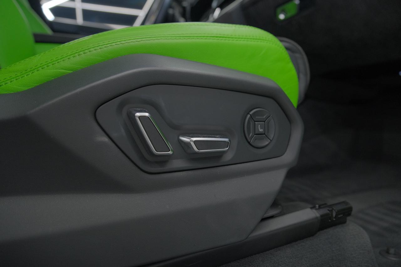 2022 Lamborghini Urus Miami FL