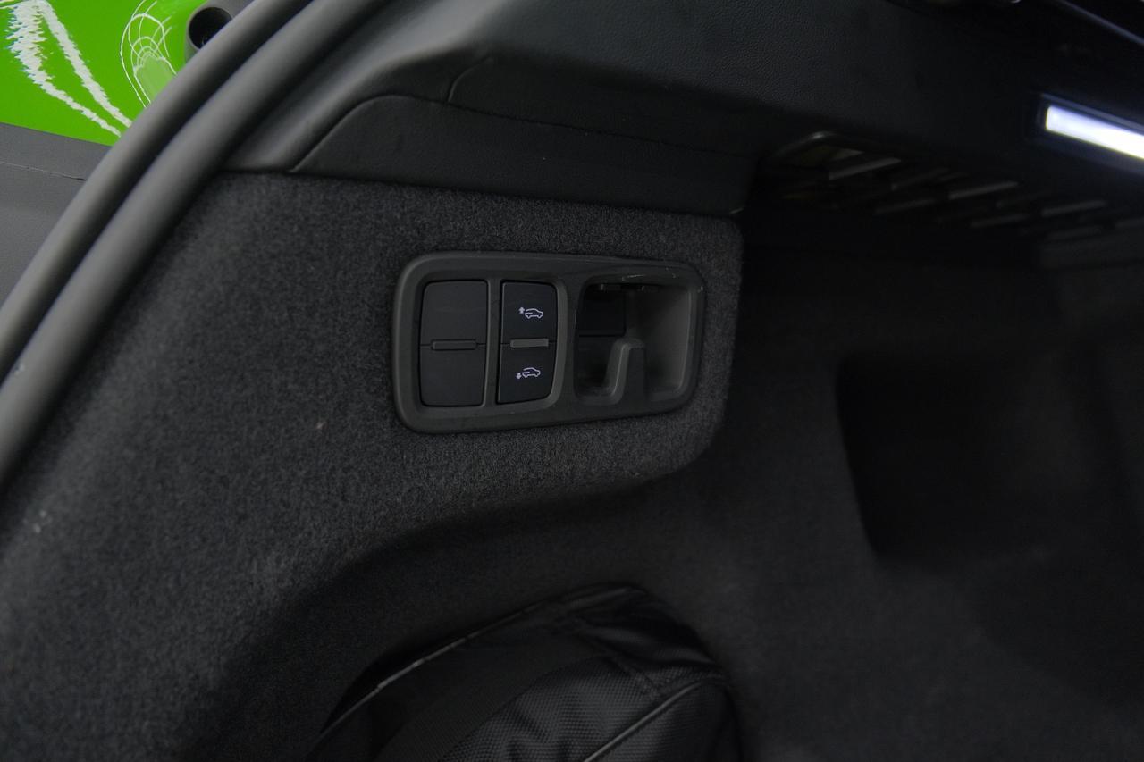 2022 Lamborghini Urus Miami FL