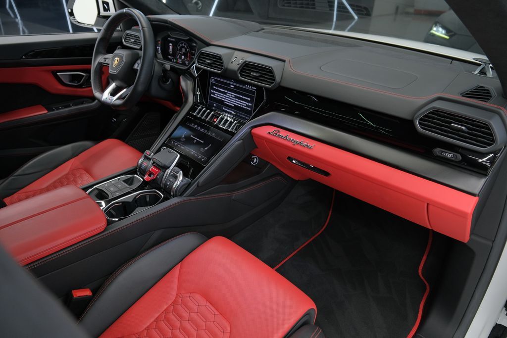 2022 Lamborghini Urus Miami FL
