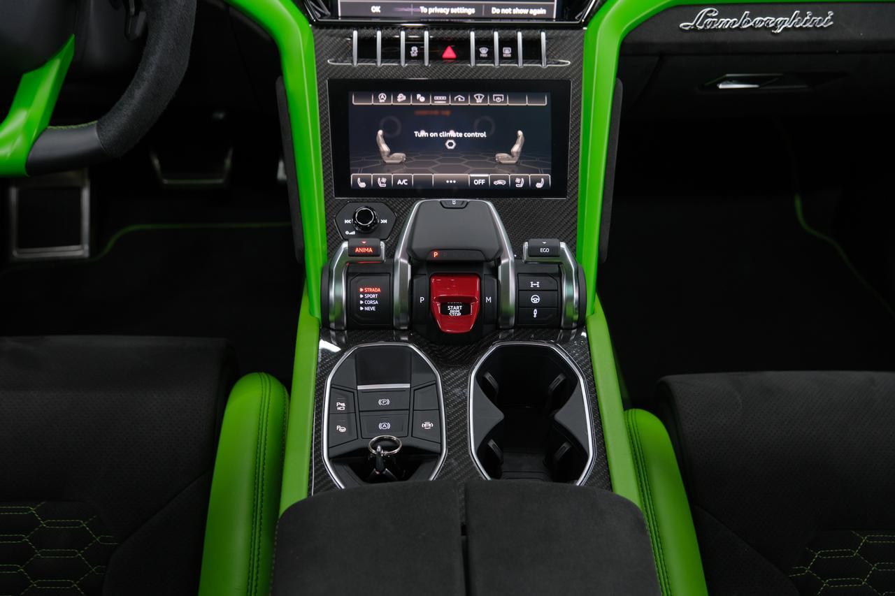 2022 Lamborghini Urus Miami FL