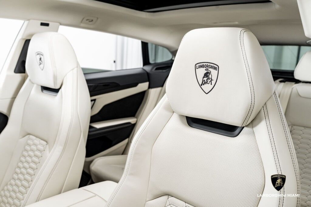 2022 Lamborghini Urus North Miami Beach FL