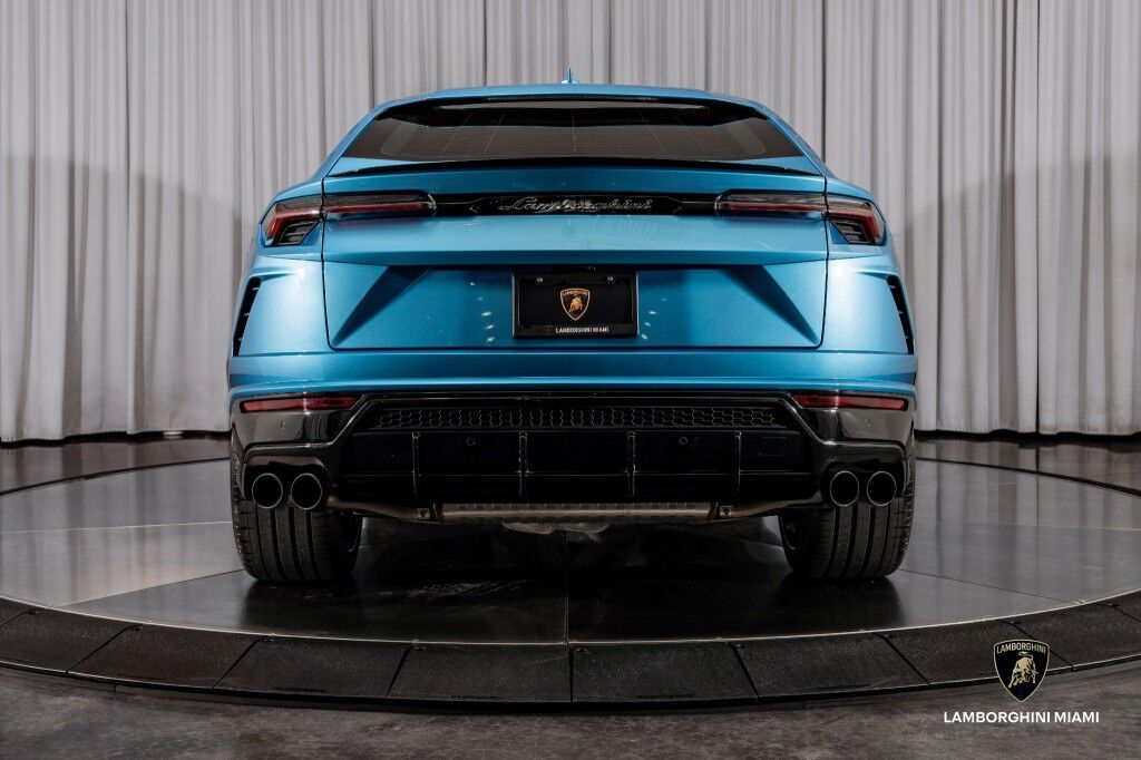 2022 Lamborghini Urus North Miami Beach FL