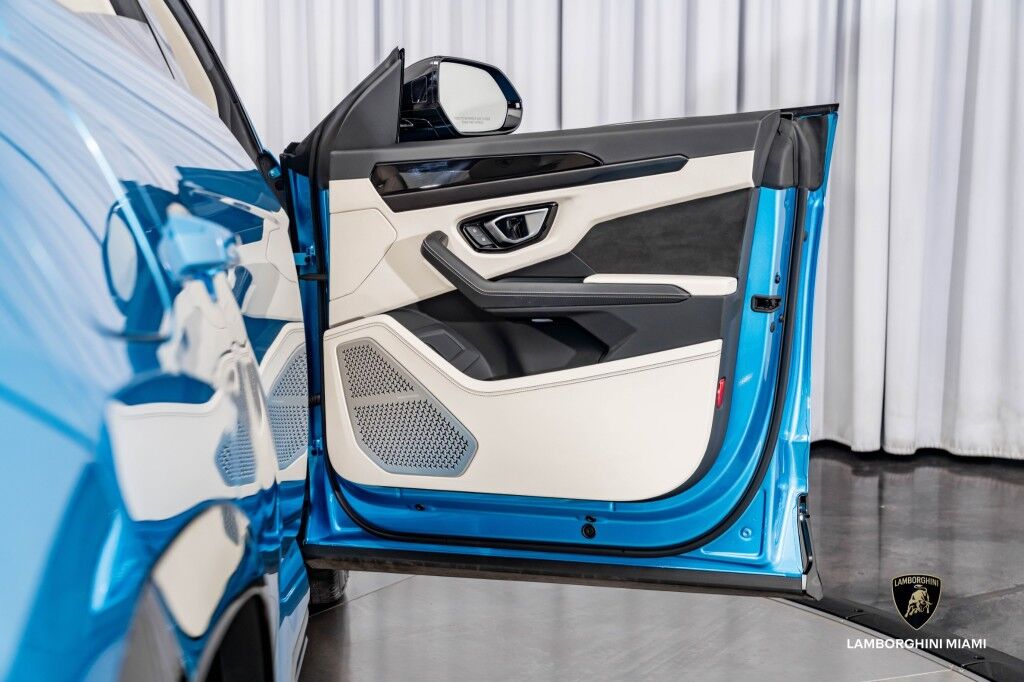 2022 Lamborghini Urus North Miami Beach FL