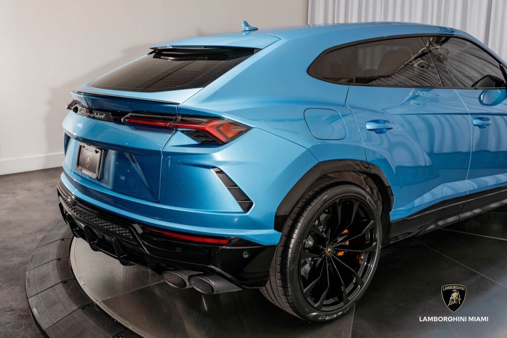 2022 Lamborghini Urus North Miami Beach FL