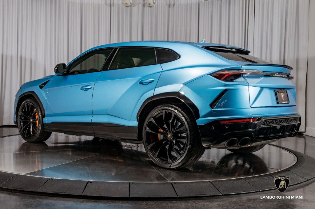 2022 Lamborghini Urus North Miami Beach FL