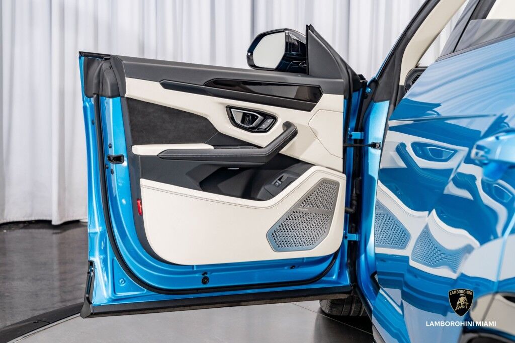 2022 Lamborghini Urus North Miami Beach FL