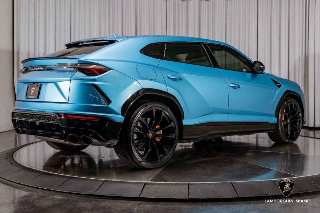 2022 Lamborghini Urus North Miami Beach FL