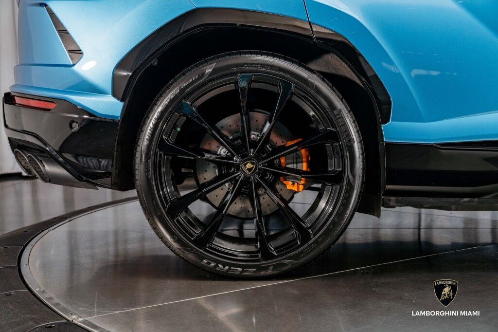 2022 Lamborghini Urus North Miami Beach FL