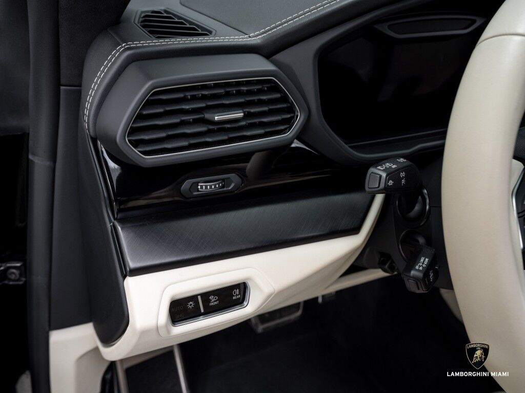 2022 Lamborghini Urus North Miami Beach FL