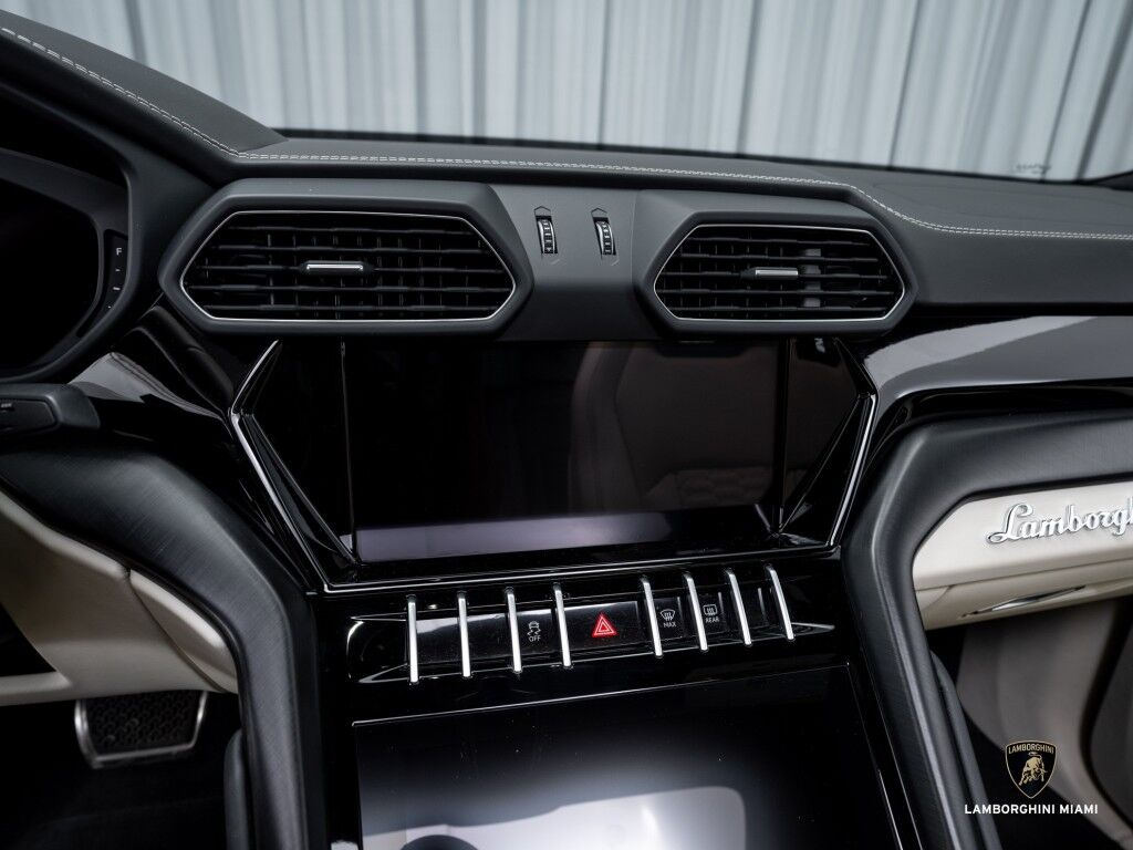 2022 Lamborghini Urus North Miami Beach FL