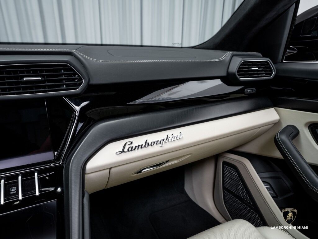 2022 Lamborghini Urus North Miami Beach FL