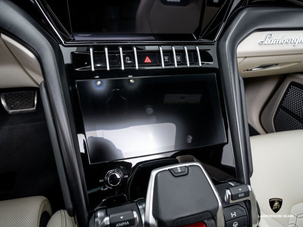 2022 Lamborghini Urus North Miami Beach FL