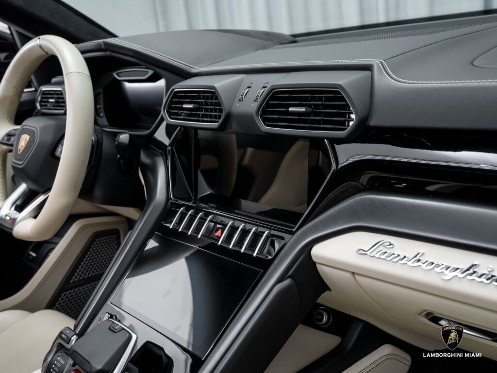 2022 Lamborghini Urus North Miami Beach FL