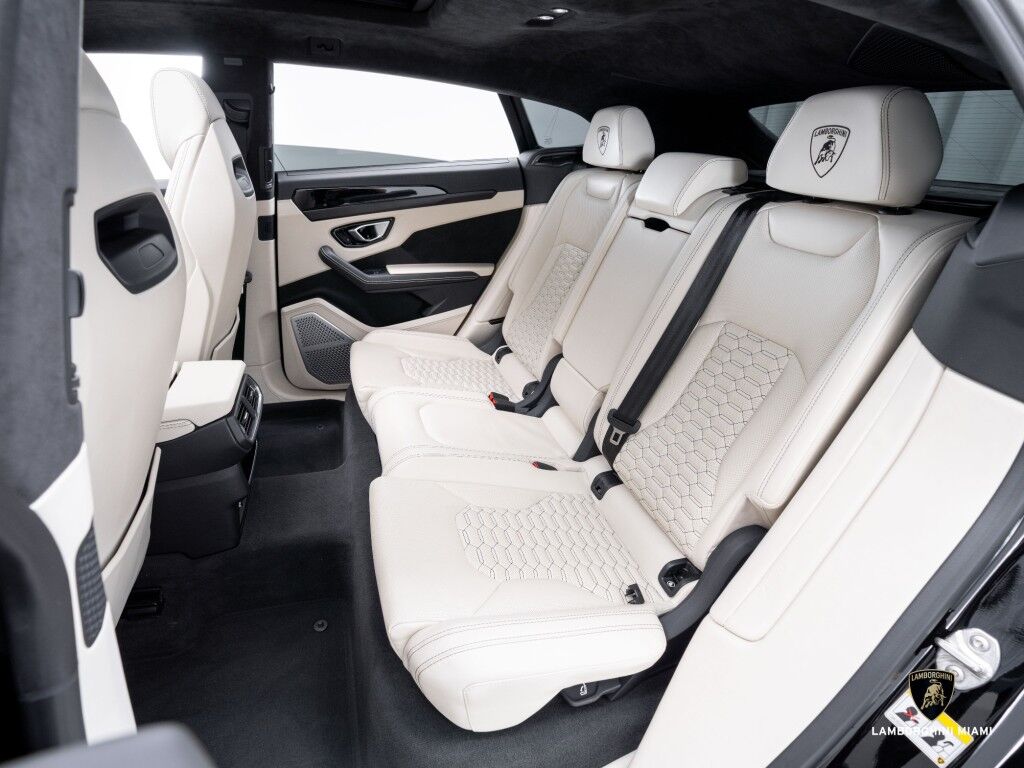 2022 Lamborghini Urus North Miami Beach FL