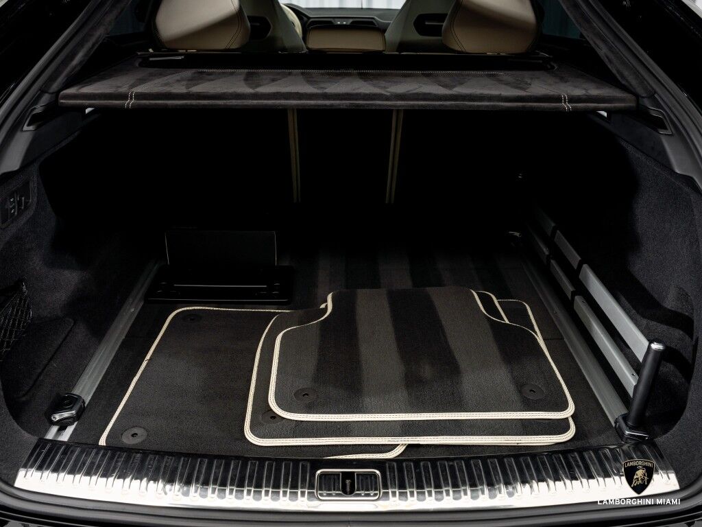 2022 Lamborghini Urus North Miami Beach FL