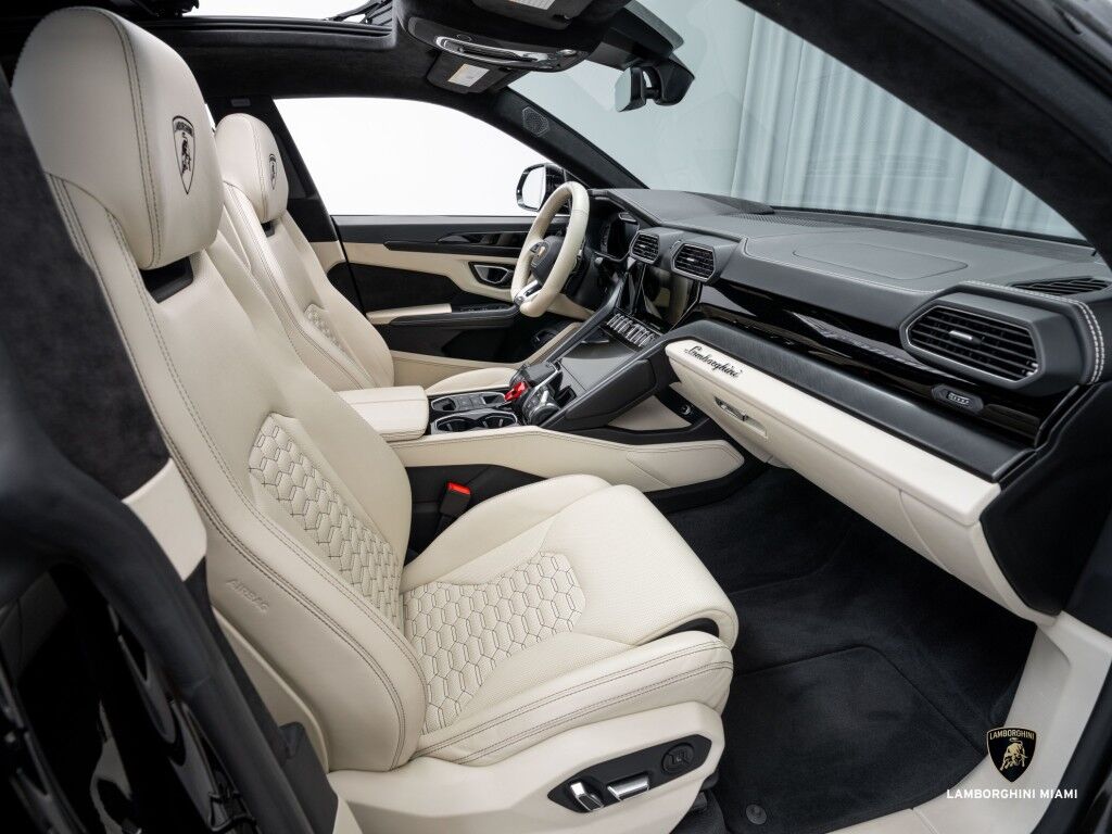 2022 Lamborghini Urus North Miami Beach FL