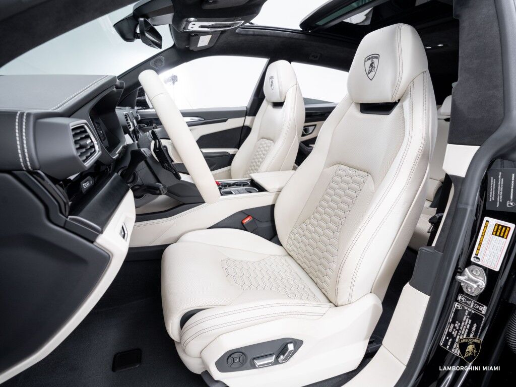 2022 Lamborghini Urus North Miami Beach FL