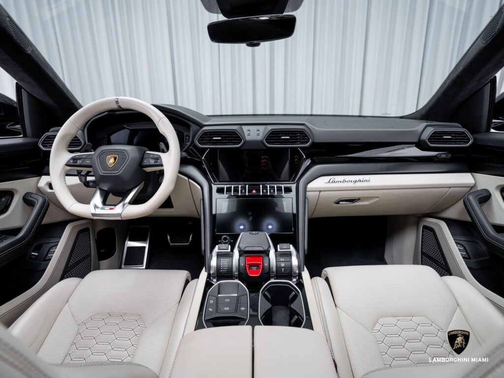 2022 Lamborghini Urus North Miami Beach FL