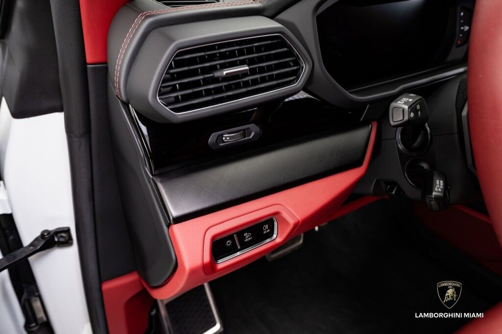2022 Lamborghini Urus North Miami Beach FL