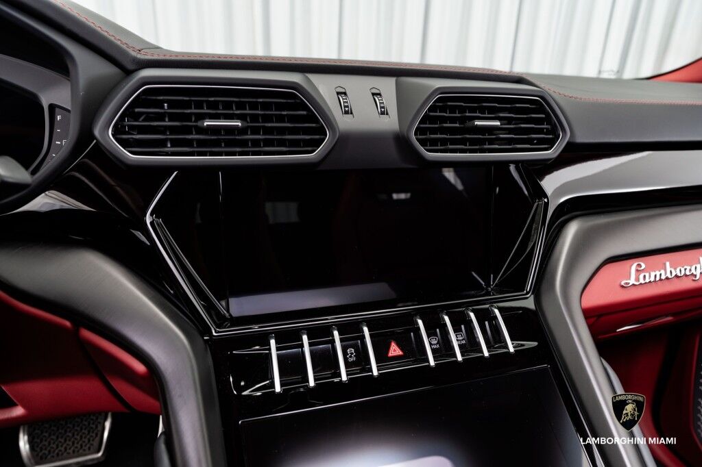 2022 Lamborghini Urus North Miami Beach FL