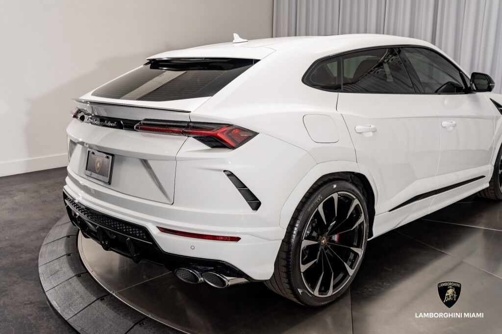 2022 Lamborghini Urus North Miami Beach FL